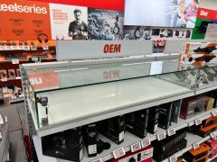 Cam Teşhir Dolabı